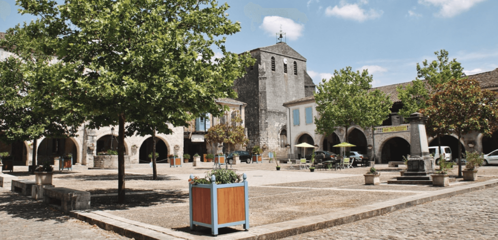 Castelsagrat, la bastide préférée du Quercy